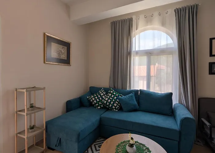 Luxury House California 2 Himara