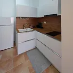 Luxury House California 2 Himare